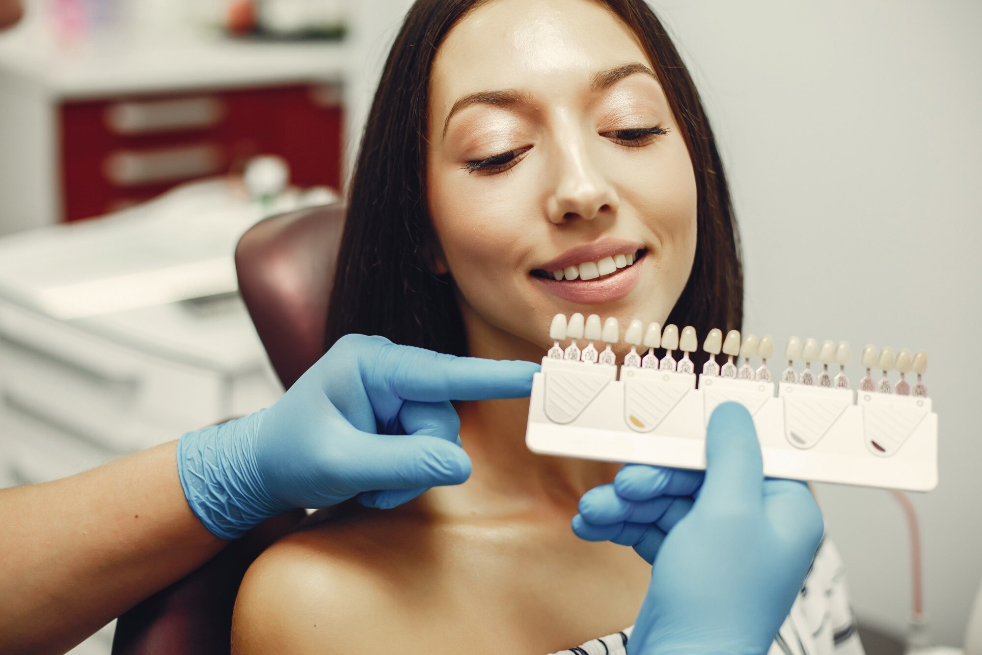 How veneers compare to other cosmetic treatments