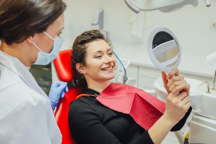 How can professional teeth whitening improve your smile